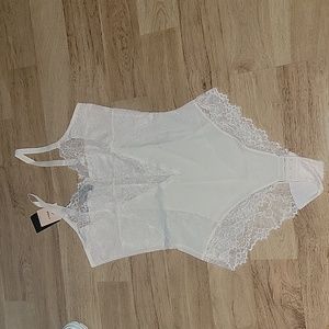 Pinsy whisper pink lace sculping shape wear